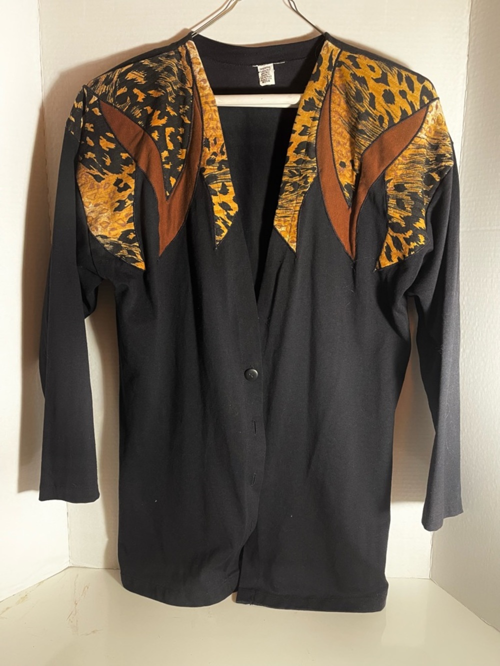 Black jacket Gold & Brown Leopard Accent form fitting with button front Medium
